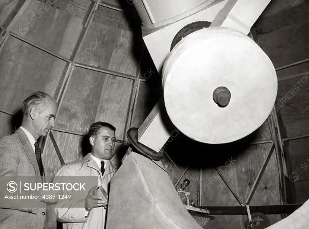 Wernher von Braun in Observatory