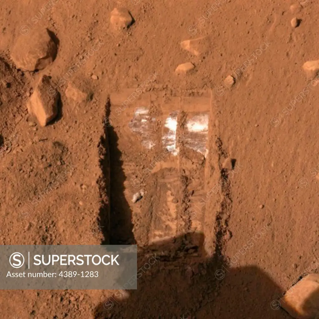 Discovery of Ice on Mars