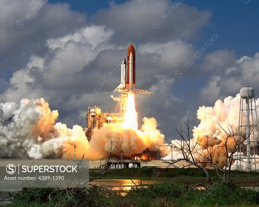 Liftoff of Discovery on STS-26