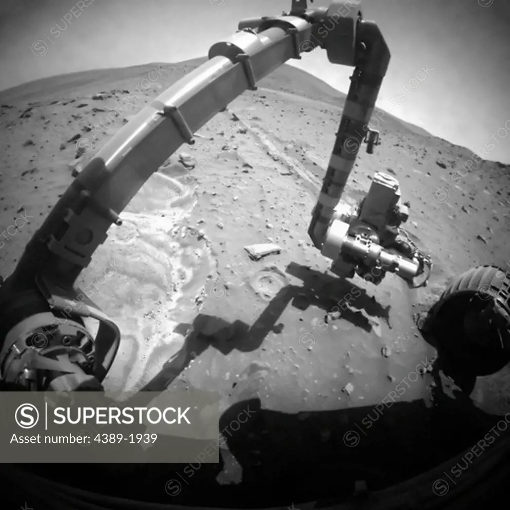 Examining the Soil of Mars