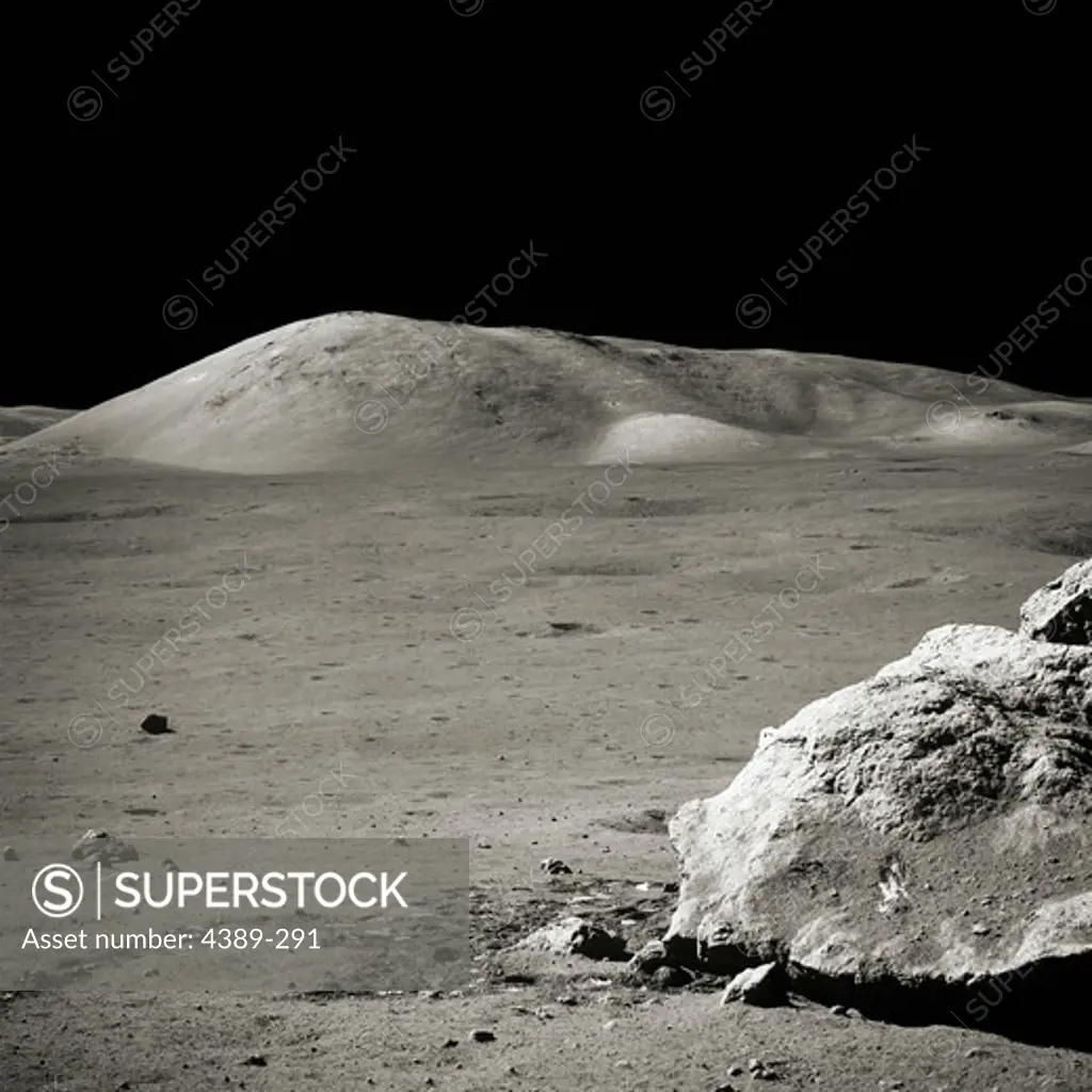 Apollo 17 - The Moon's Taurus-Littrow Valley