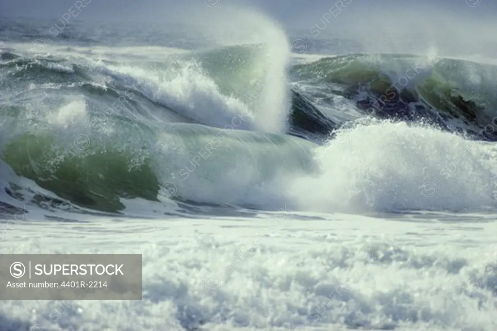 Waves breaking in ocean