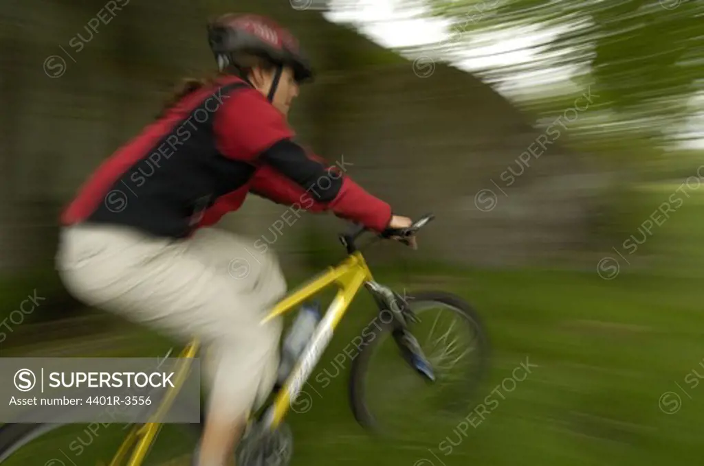 Mountain bike cycling
