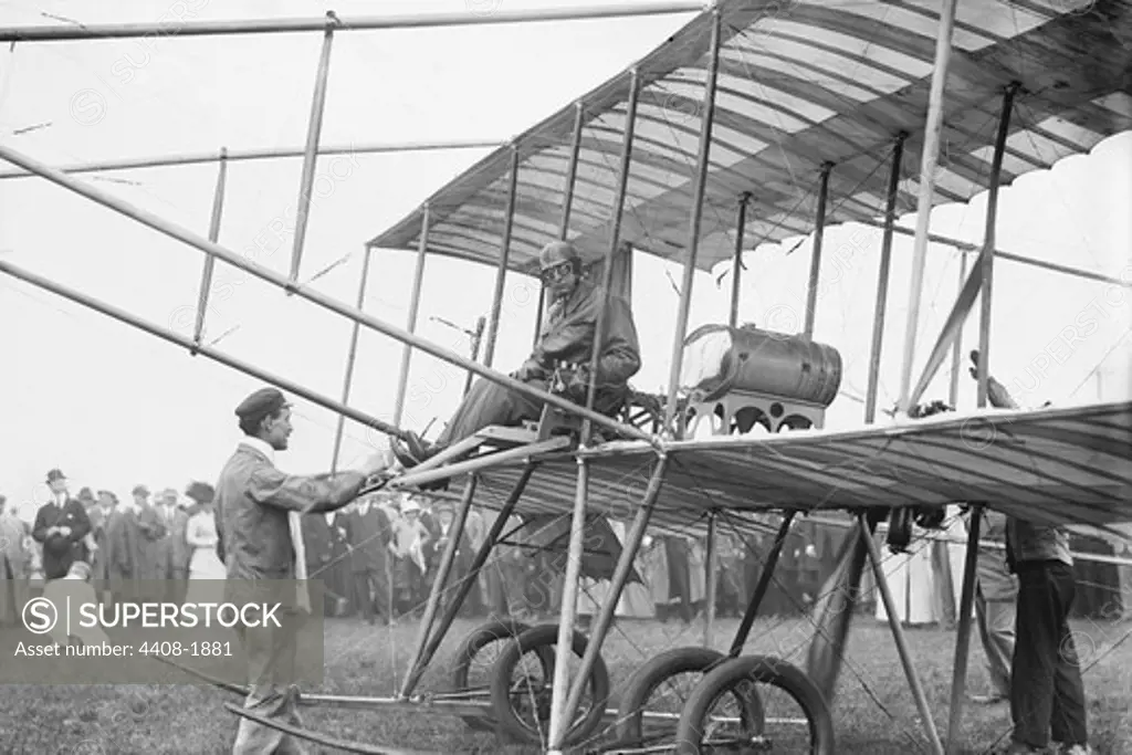 Early Bi Plane, Aviation
