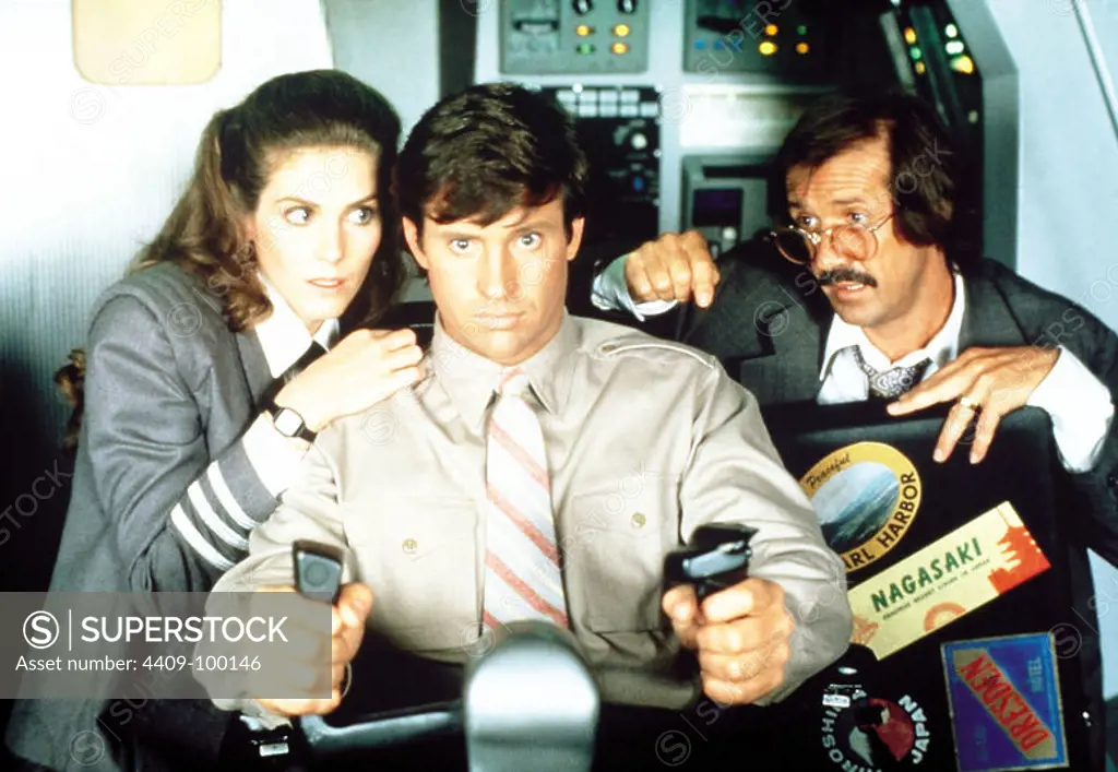 ROBERT HAYS and JULIE HAGERTY in AIRPLANE II: THE SEQUEL (1982).