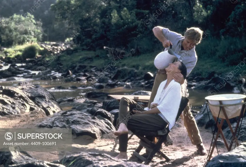 ROBERT REDFORD and MERYL STREEP in OUT OF AFRICA (1985), directed by SYDNEY POLLACK.