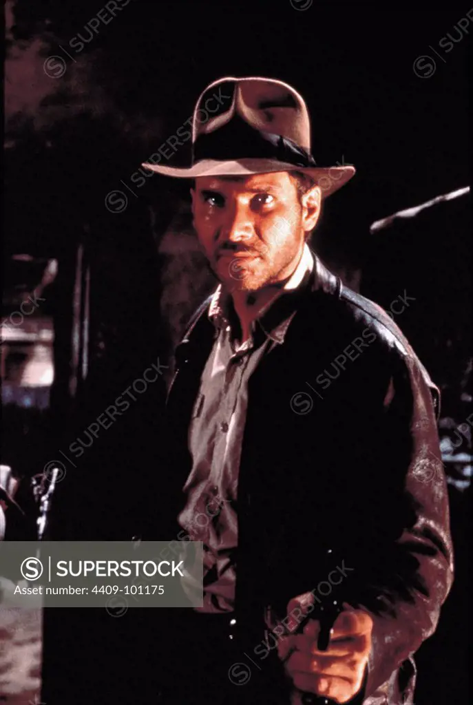 HARRISON FORD in RAIDERS OF THE LOST ARK (1981), directed by STEVEN SPIELBERG.