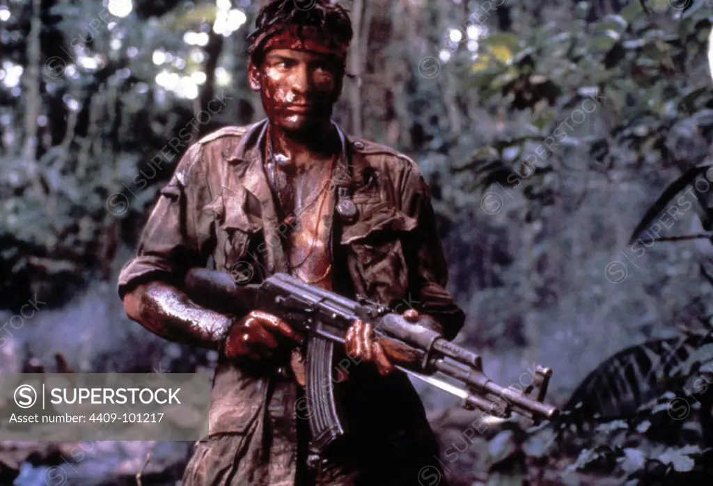 CHARLIE SHEEN in PLATOON (1986), directed by OLIVER STONE.