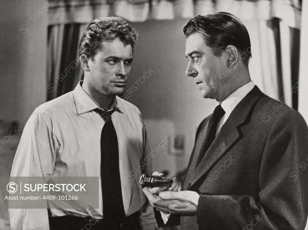 JEAN SERVAIS and CARL MOHNER in RIFIFI (1955) -Original title: DU RIFIFI CHEZ LES HOMMES-, directed by JULES DASSIN.