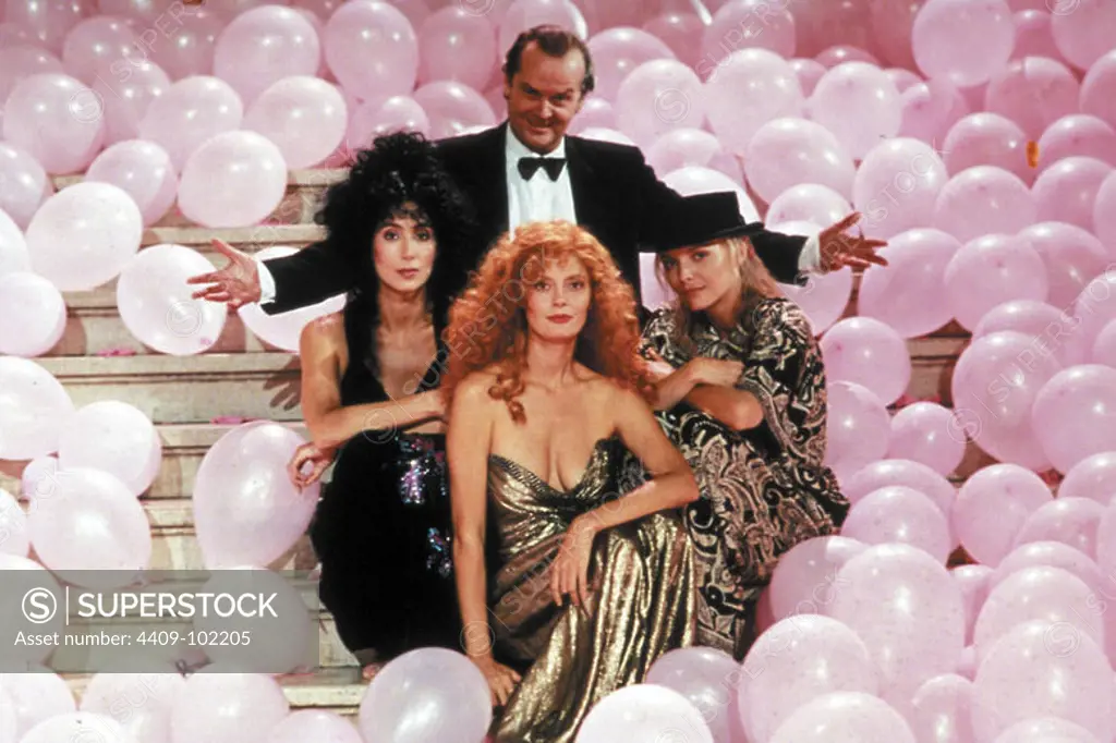 SUSAN SARANDON, MICHELLE PFEIFFER, JACK NICHOLSON and CHER in THE WITCHES OF EASTWICK (1987), directed by GEORGE MILLER.