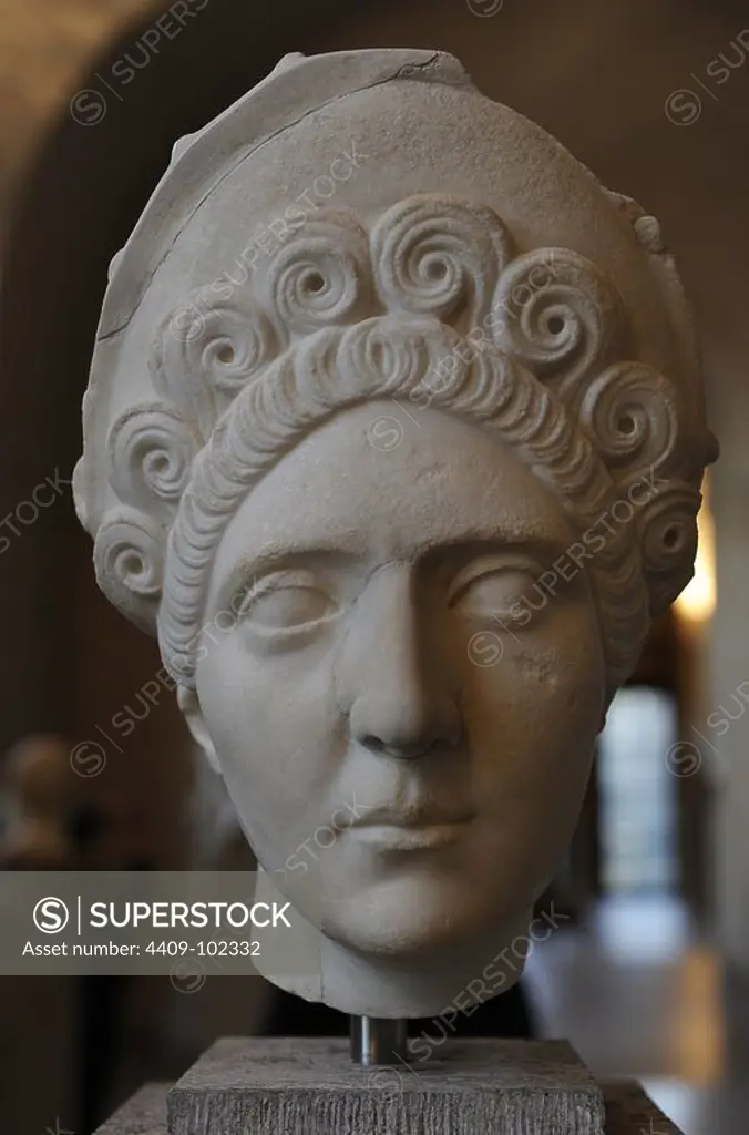Roman Art. Imperial era. Head of a woman with diadem. About 110 AD. Glytothek. Munich. Germany.