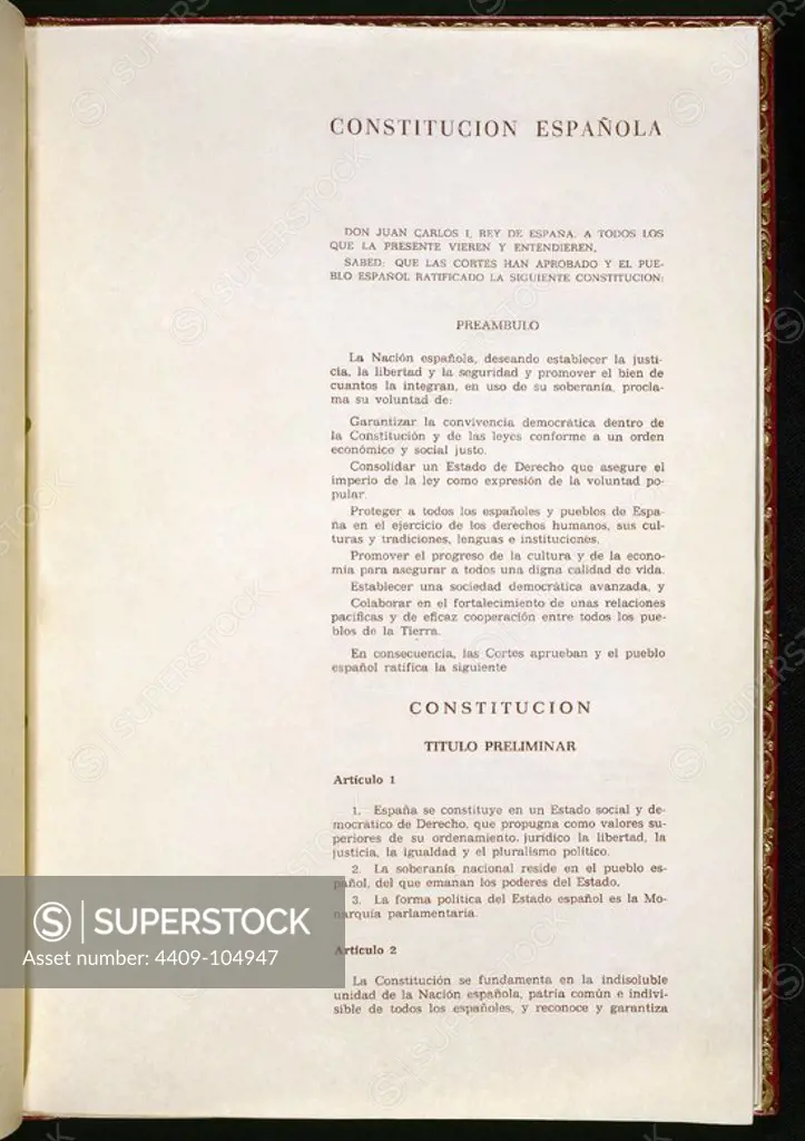 PRIMERA PAGINA DE LA CONSTITUCION ESPAÑOLA DE 1978. Location: CONGRESO DE LOS DIPUTADOS-BIBLIOTECA. MADRID. SPAIN.