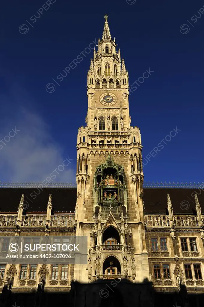 Germany. Munich. The New Town Hall (Neues Rathaus) at the northern part of Marienplatz. It was built between 1867 and 1908 by Georg von Hauberrisser (1841-1922) in a Gothic Revival architecture style.