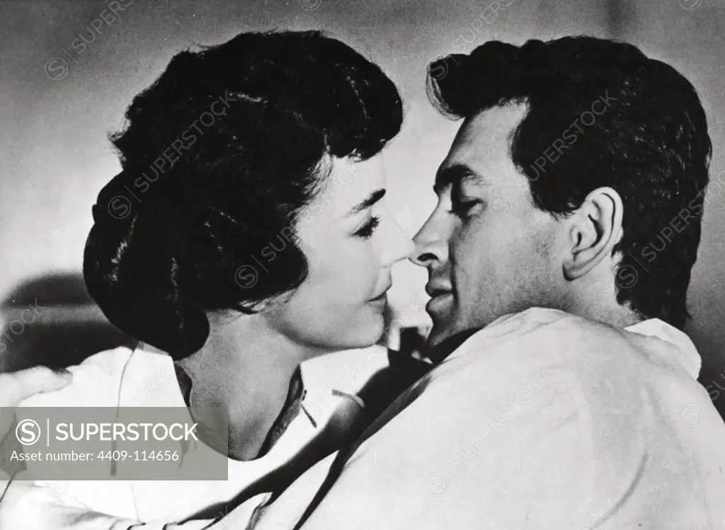 ROCK HUDSON and JENNIFER JONES in A FAREWELL TO ARMS (1957), directed by CHARLES VIDOR.