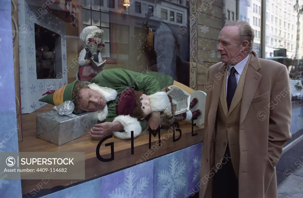 JAMES CAAN and WILL FERRELL in ELF (2003), directed by JON FAVREAU.