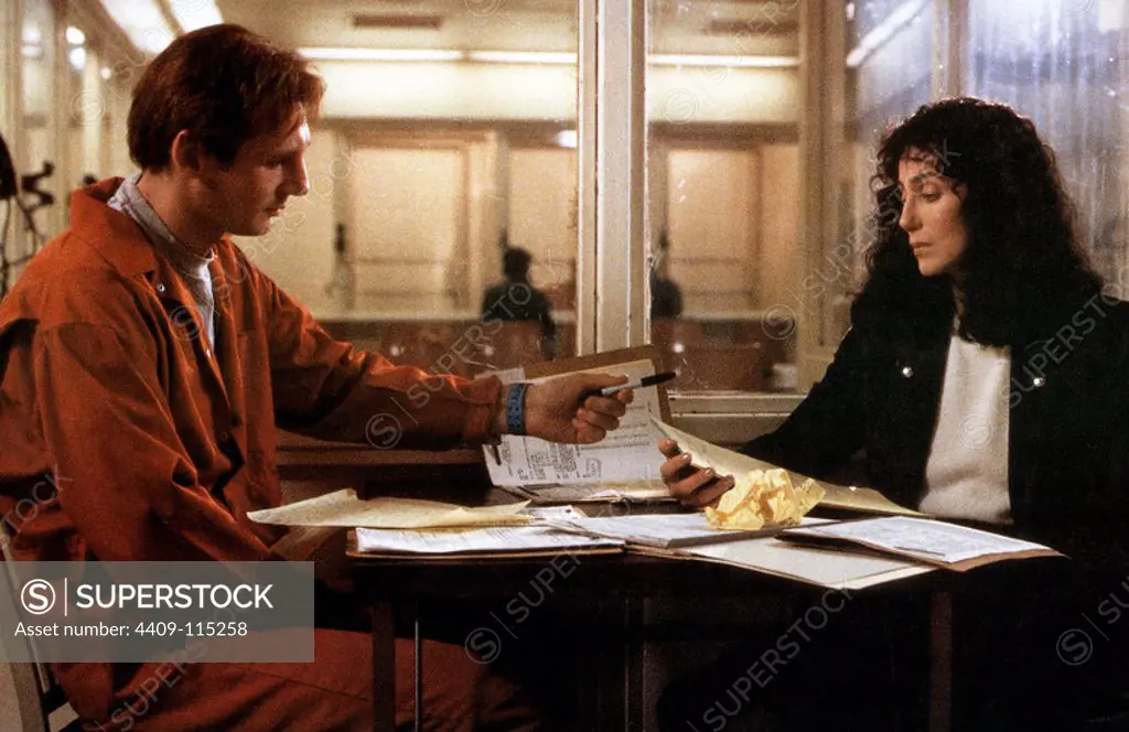 LIAM NEESON and CHER in SUSPECT (1987), directed by PETER YATES.