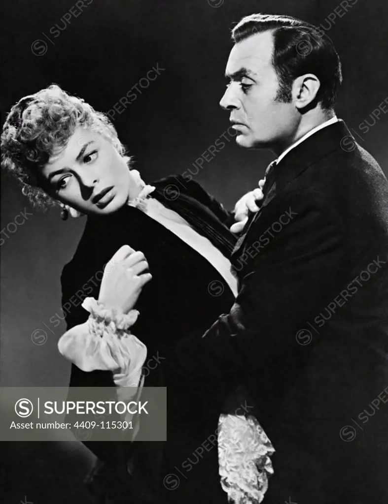 CHARLES BOYER and INGRID BERGMAN in GASLIGHT (1944), directed by GEORGE CUKOR.