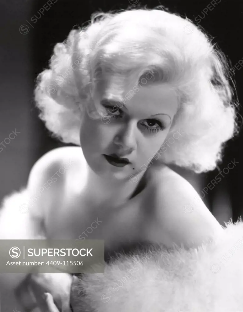 JEAN HARLOW in RED DUST (1932), directed by VICTOR FLEMING.