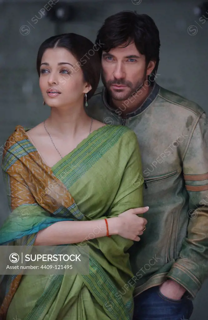 DYLAN MCDERMOTT and AISHWARYA RAI in MISTRESS OF SPICES (2005), directed by PAUL MAYEDA BERGES.