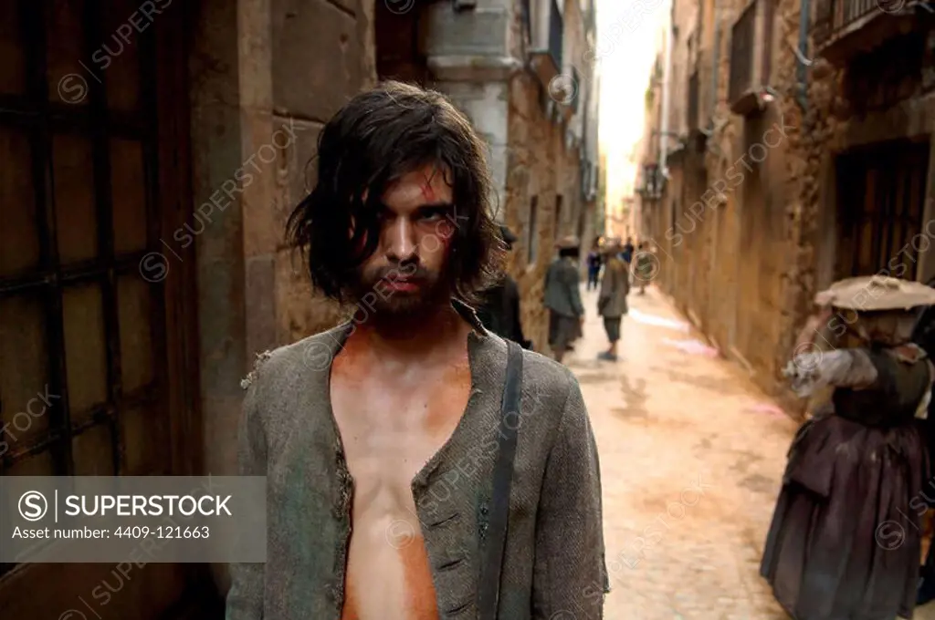 BEN WHISHAW in PERFUME: THE STORY OF A MURDERER (2006), directed by TOM TYKWER. Copyright: Editorial use only. No merchandising or book covers. This is a publicly distributed handout. Access rights only, no license of copyright provided. Only to be reproduced in conjunction with promotion of this film.