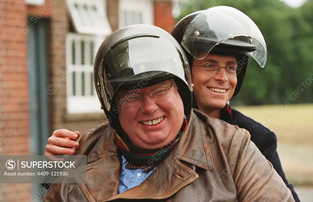 RICHARD GRIFFITHS and STEPHEN CAMPBELL MOORE in THE HISTORY BOYS (2006), directed by NICHOLAS HYTNER.