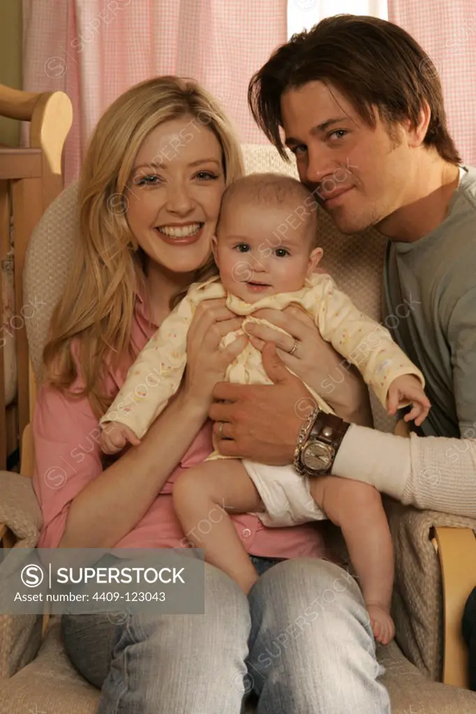 JENNIFER FINNIGAN and CHRISTIAN KANE in CLOSE TO HOME (2005) -Original title: CLOSE TO HOME-TV-, directed by JIM LEONARD.