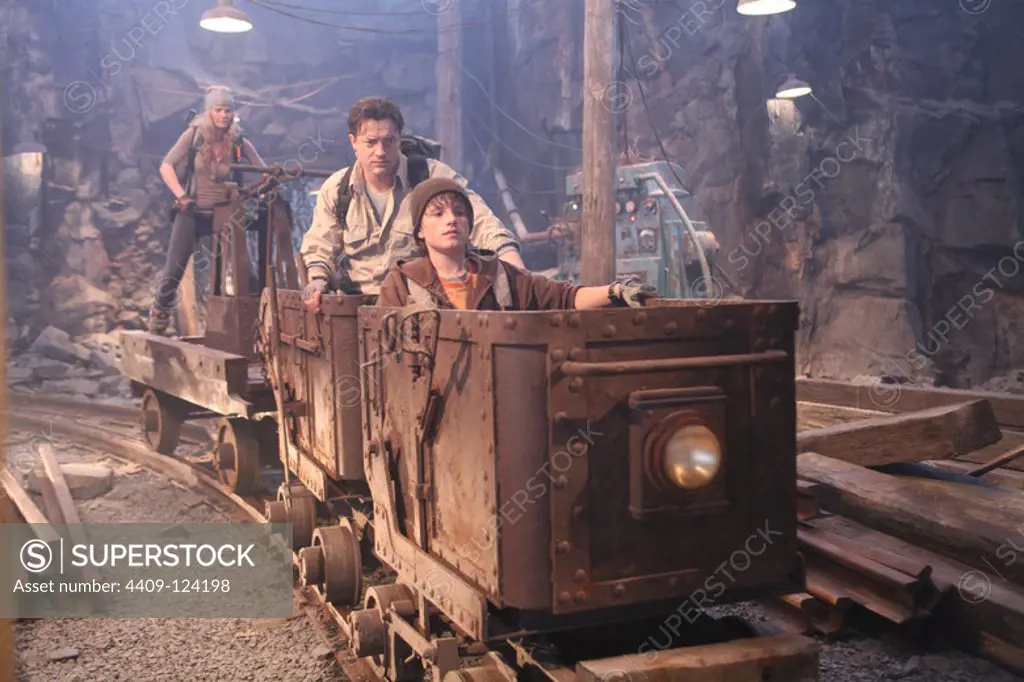 BRENDAN FRASER, JOSH HUTCHERSON and ANITA BRIEM in JOURNEY TO THE CENTER OF THE EARTH (2008), directed by ERIC BREVIG.