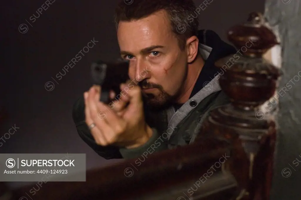 EDWARD NORTON in PRIDE AND GLORY (2008), directed by GAVIN O'CONNOR.