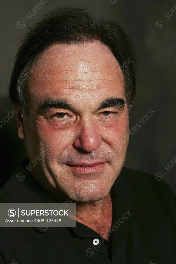 OLIVER STONE in WORLD TRADE CENTER (2006), directed by OLIVER STONE.