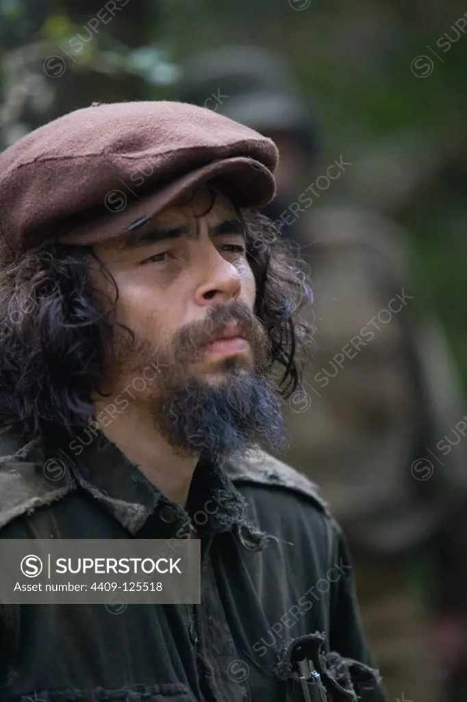 BENICIO DEL TORO in CHE: PART TWO (2008), directed by STEVEN SODERBERGH.