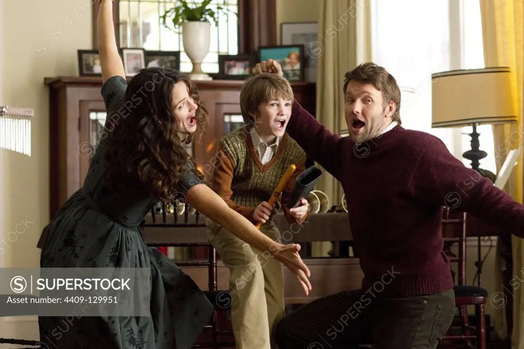 JENNIFER GARNER, JOEL EDGERTON and C. J. ADAMS in THE ODD LIFE OF TIMOTHY GREEN (2012), directed by PETER HEDGES.