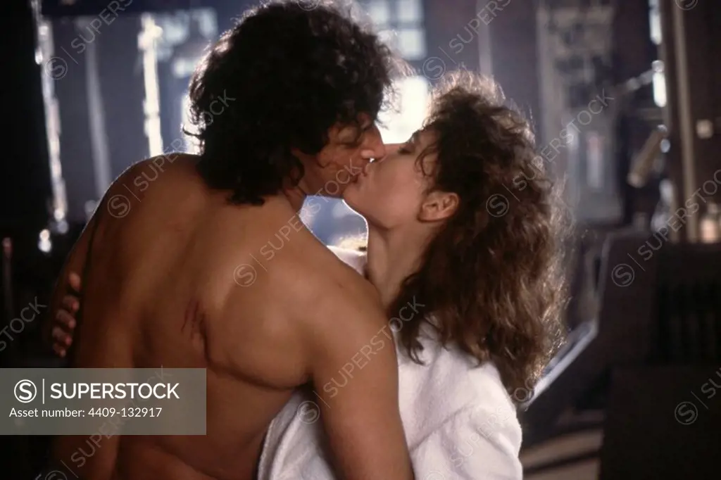 GEENA DAVIS and JEFF GOLDBLUM in THE FLY (1986), directed by DAVID CRONENBERG.