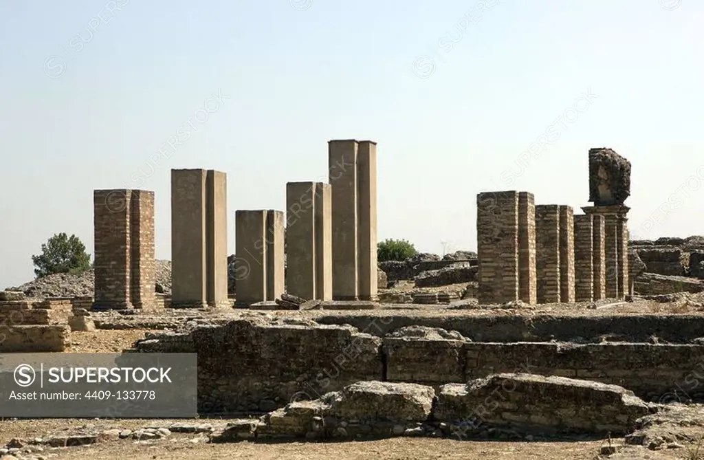 Spain. Italica. Roman city founded c. 206 BC. Domus of the Exedra. Cruciform pillars of the perimeter portico. Andalusia.