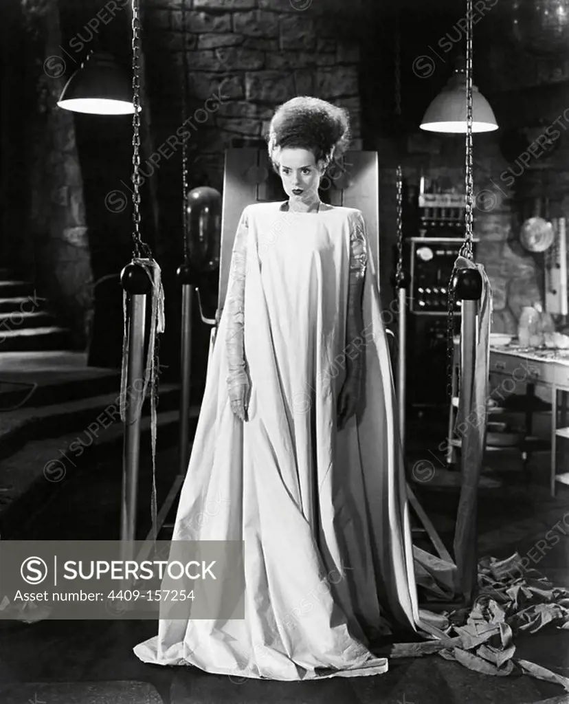 ELSA LANCHESTER in THE BRIDE OF FRANKENSTEIN (1935), directed by JAMES WHALE.