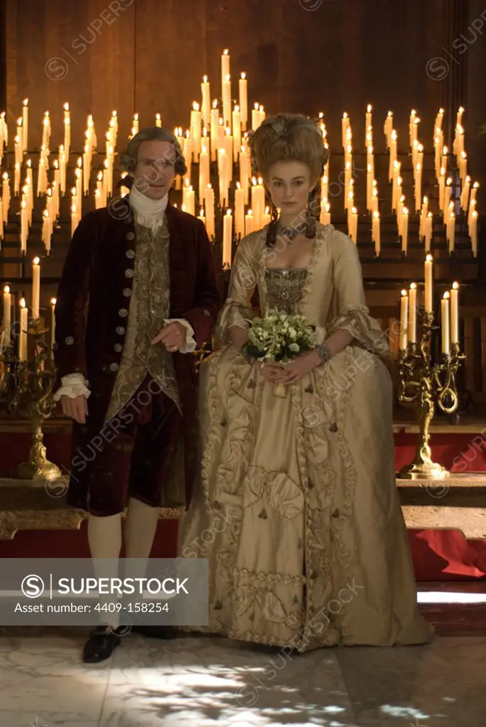 RALPH FIENNES and KEIRA KNIGHTLEY in THE DUCHESS (2008), directed by SAUL DIBB.