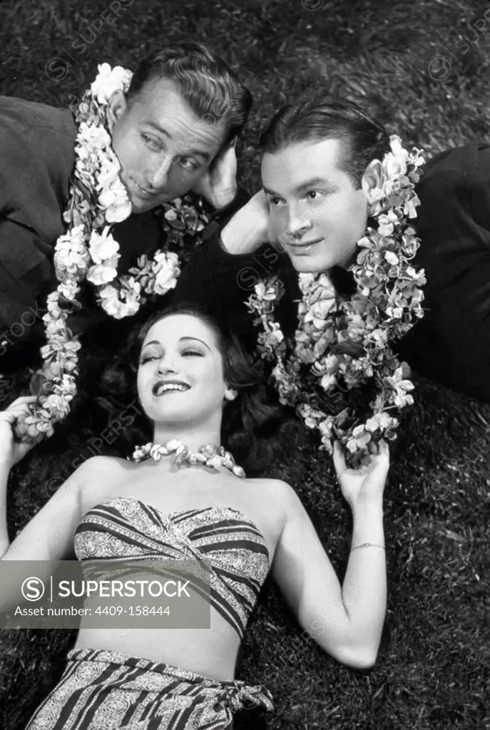 BOB HOPE, BING CROSBY and DOROTHY LAMOUR in ROAD TO SINGAPORE (1940), directed by VICTOR SCHERTZINGER.