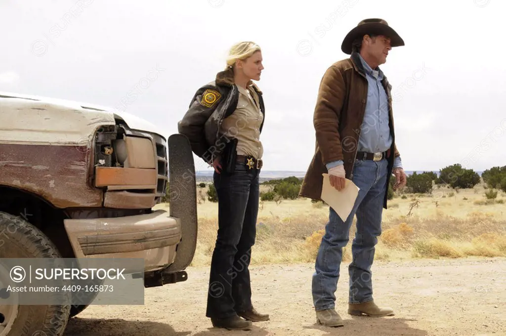 ROBERT TAYLOR and KATEE SACKHOFF in LONGMIRE (2012), directed by PETER WELLER and J. MICHAEL MURO.