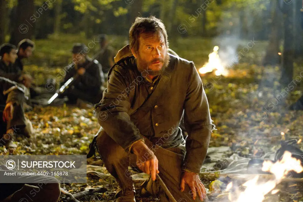 BILL PAXTON in HATFIELDS & MCCOYS (2012), directed by KEVIN REYNOLDS.
