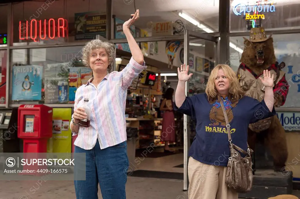 SUSAN SARANDON and MELISSA MCCARTHY in TAMMY (2014), directed by BEN FALCONE.
