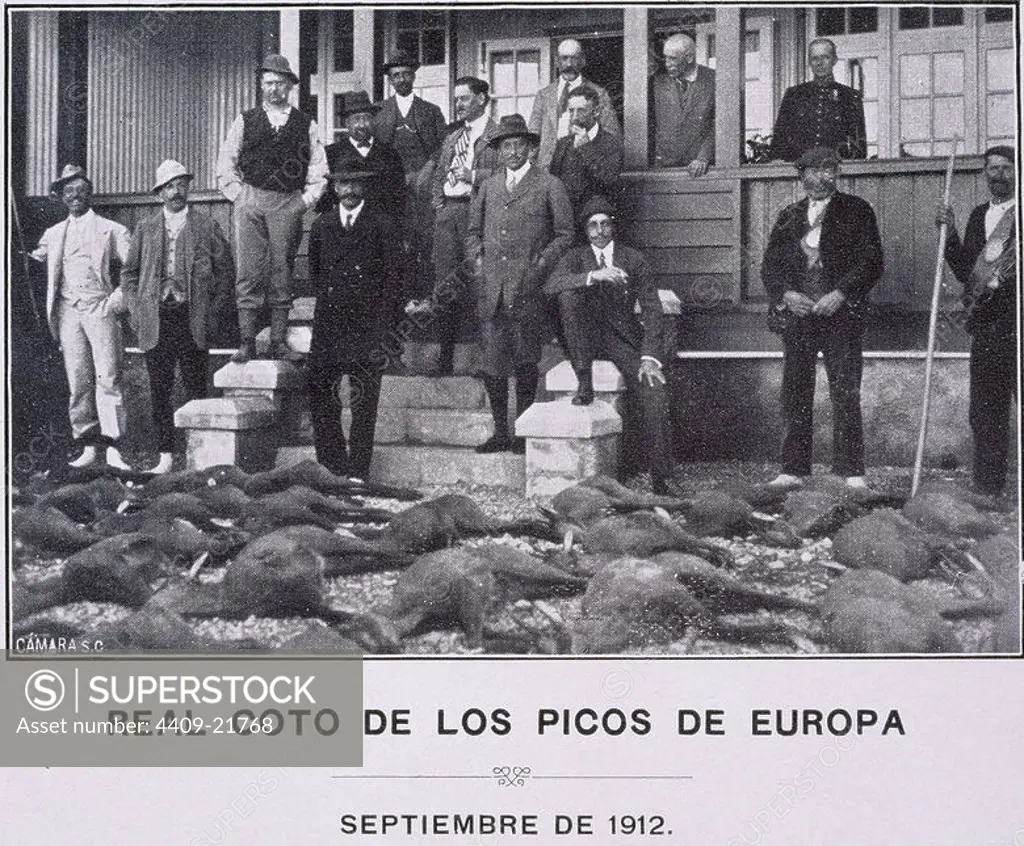 FOTOGRAFIA DE LA MONTERIA EN EL REAL COTO DE PICOS DE EUROPA - SEPTIEMBRE DE 1912 - ALFONSO XIII. Location: PALACIO REAL-BIBLIOTECA. MADRID. SPAIN.