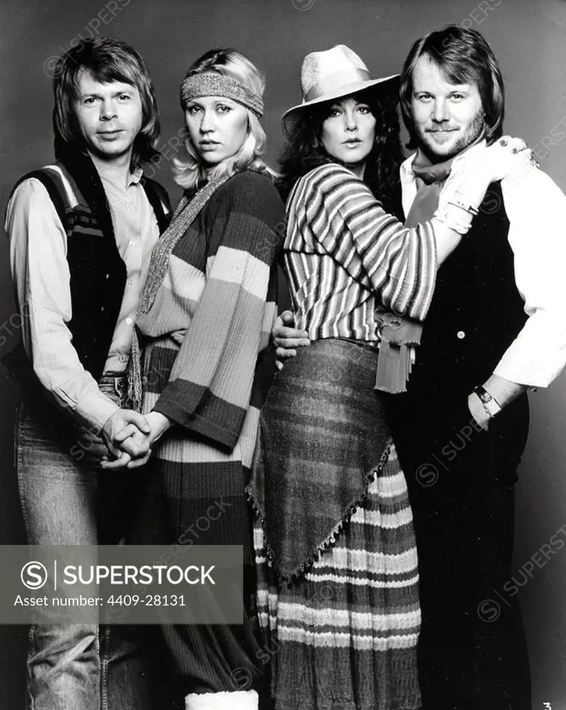 Abba, grupo sueco de música pop, formado por Benny Andersson, Anni-Frid Lyngstad, Björn Ulvaeus y Agnetha Fältskog. Abba. ANNI-FRID LYNGSTAD. BENNY ANDERSSON. BJORN ULVAEUS. AGNETHA FALTSKOG.
