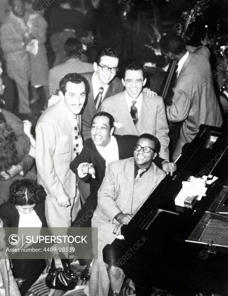 Duke Ellington, Boyb Raeburn, W. Conover, C. Ventura & Billy Strauyhorn. Washington D.C., 1952.