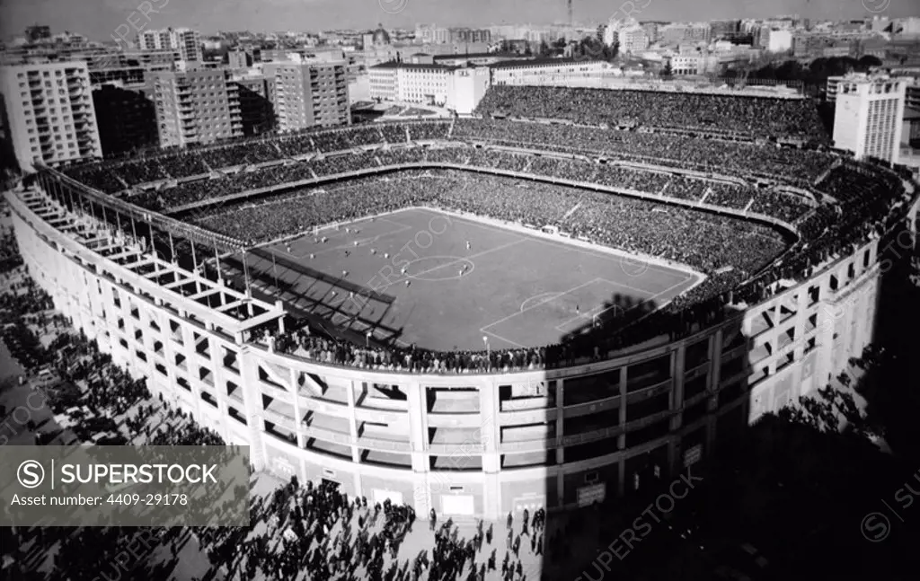 Estadio Santiago Bernabéu. Madrid, años 50.