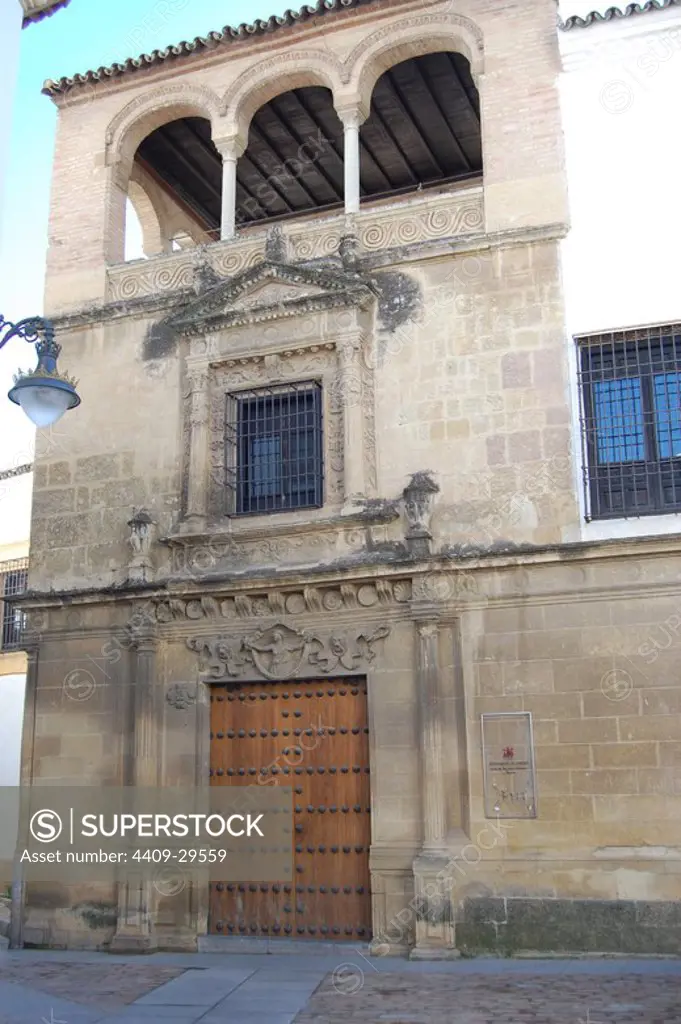 Palacio de los Villalones, tambin conocido como el Palacio del Orive, arquitectura civil cordobesa renacentista, construido por Hernan Ruiz II en 1560. Sede de la concejalia de cultura. Cordoba.