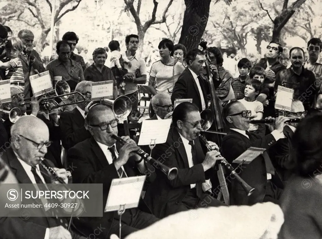 Cobla Tibidabo en un concierto de los años 1950.