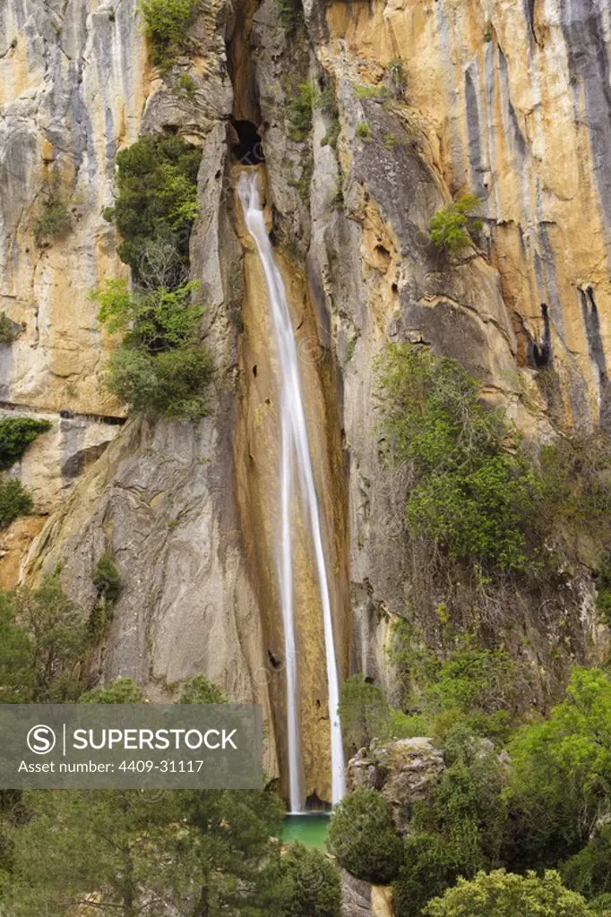 Linarejos Waterfall. Sierra de Cazorla Natural Park. Jaen. Andalusia. Spain.