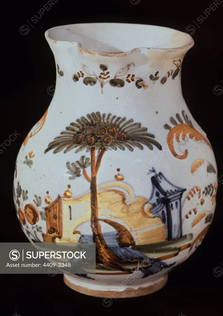 Ceramic jug. Talavera, Ruiz de Luna museum. Province of Toledo, Spain. Location: MUSEO RUIZ DE LUNA. SPAIN.
