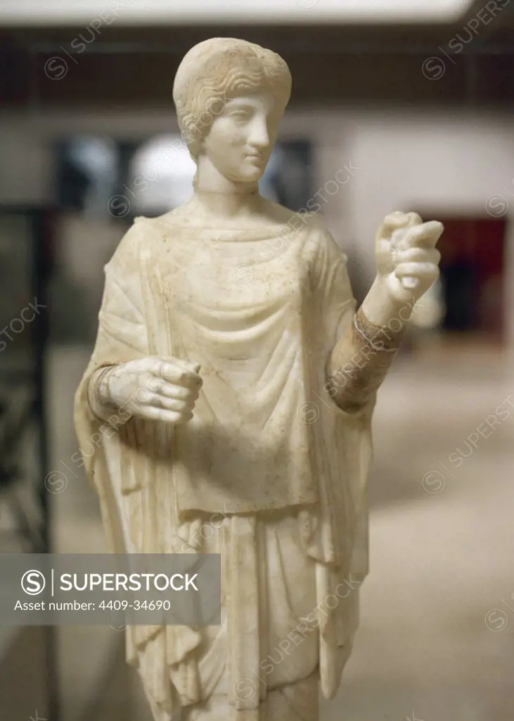 Artemis. Huntress goddess. Roman marble sculpture, dating from the second century. Ephesus Museum. Selc¸uk. Turkey.
