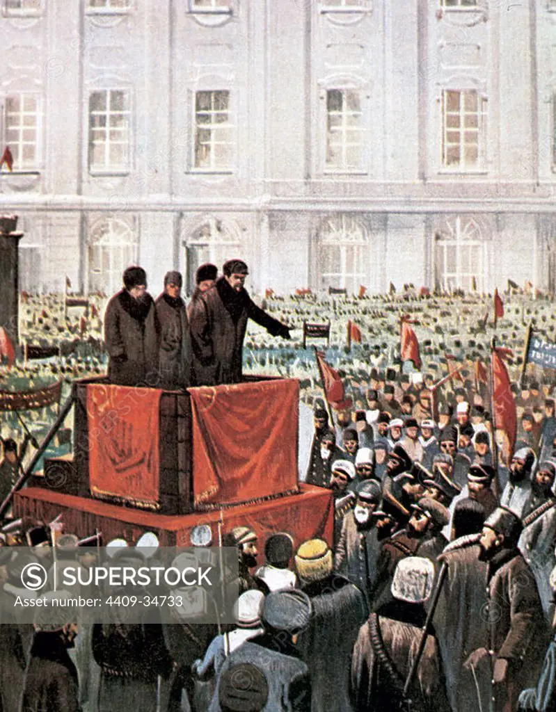 Russian Revolution (1917). Rally by Lenin and Leon Trotsky in St. Petersburg after the October Revolution of 1917: the extremists socialists have managed to secure the support of the proletarian masses and thereby gain power.