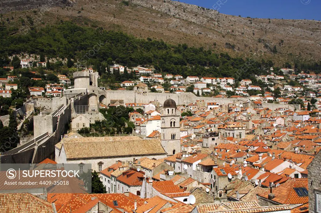 CROATIA. DUBROVNIK. General view. In 1979 the old town was declared a World Heritage Site by Unesco.